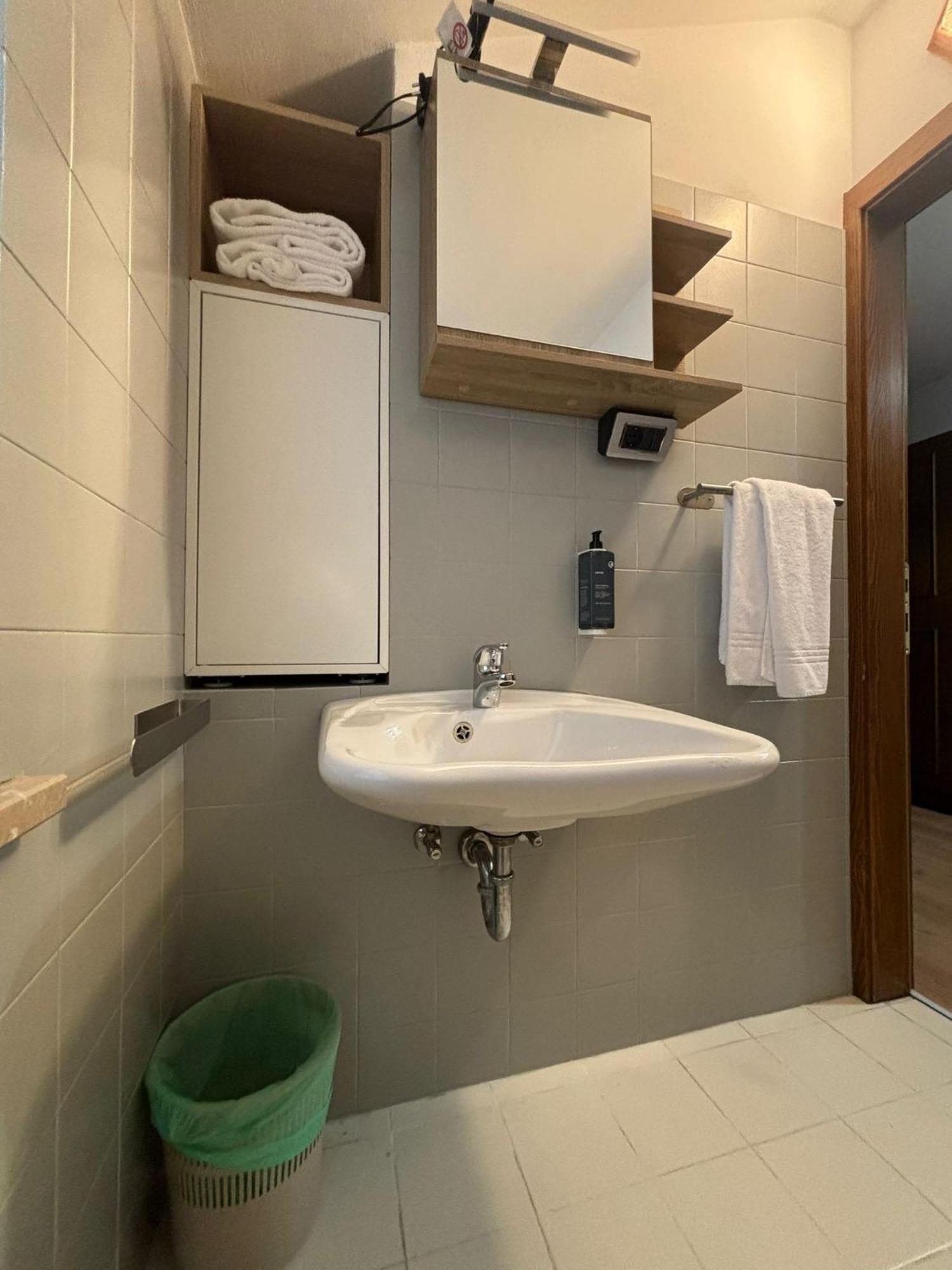 Hotel Miravalle Imer Bagian luar foto