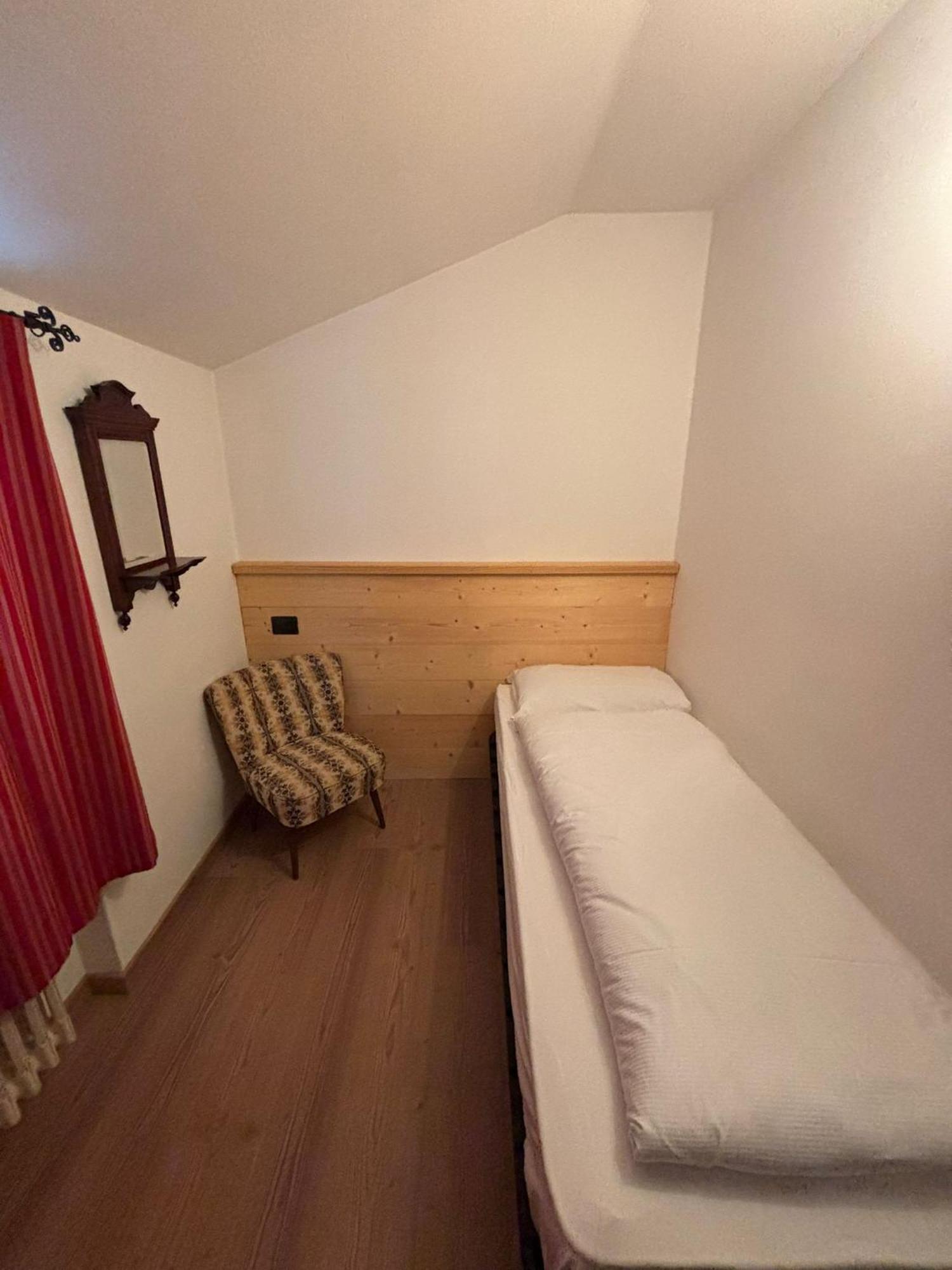Hotel Miravalle Imer Bagian luar foto