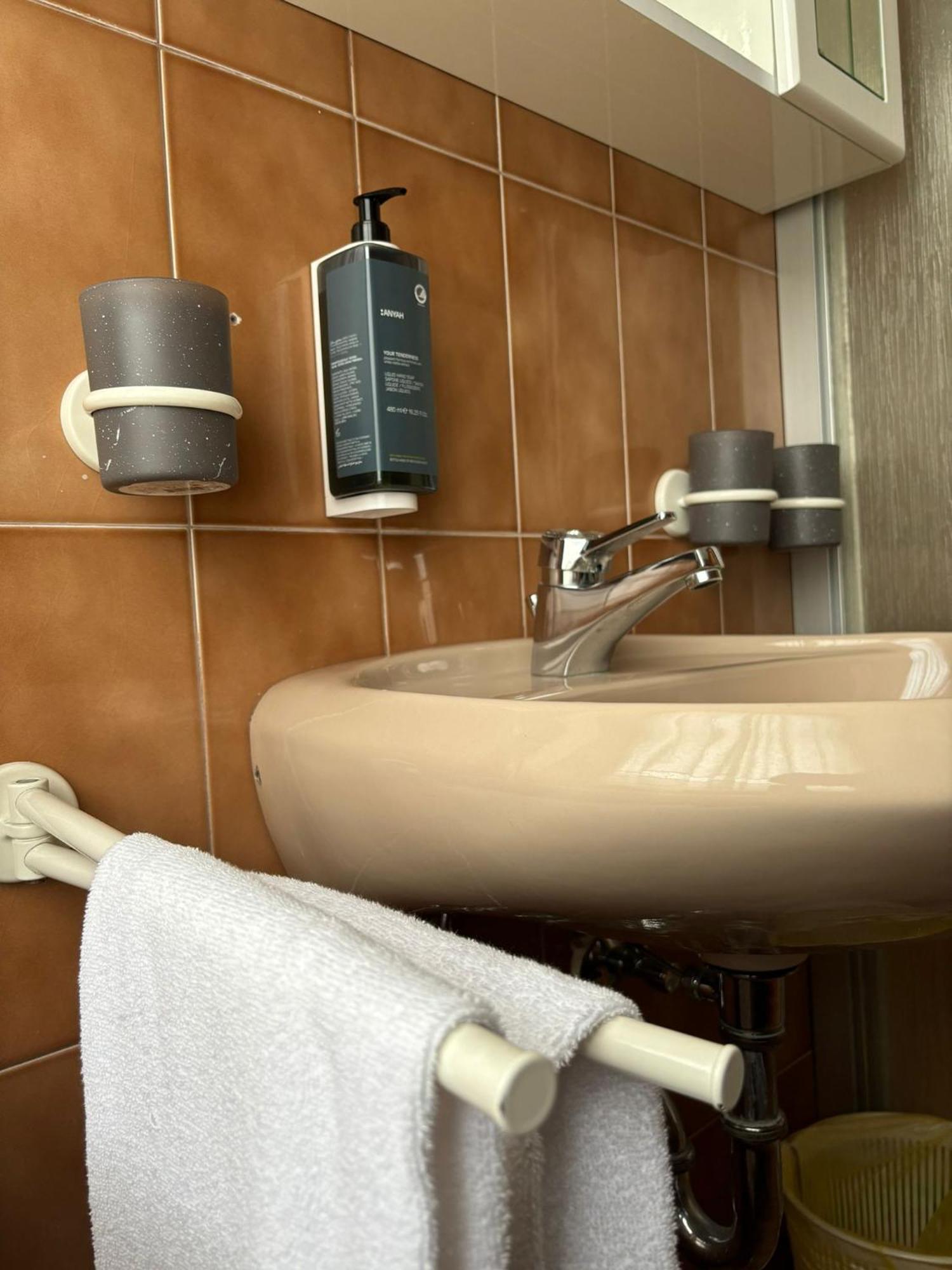 Hotel Miravalle Imer Bagian luar foto