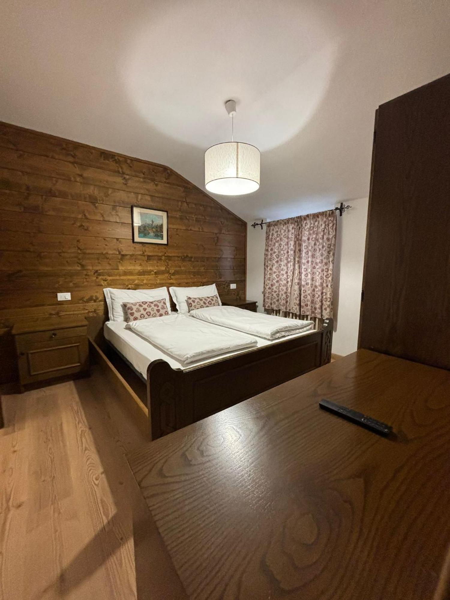 Hotel Miravalle Imer Bagian luar foto