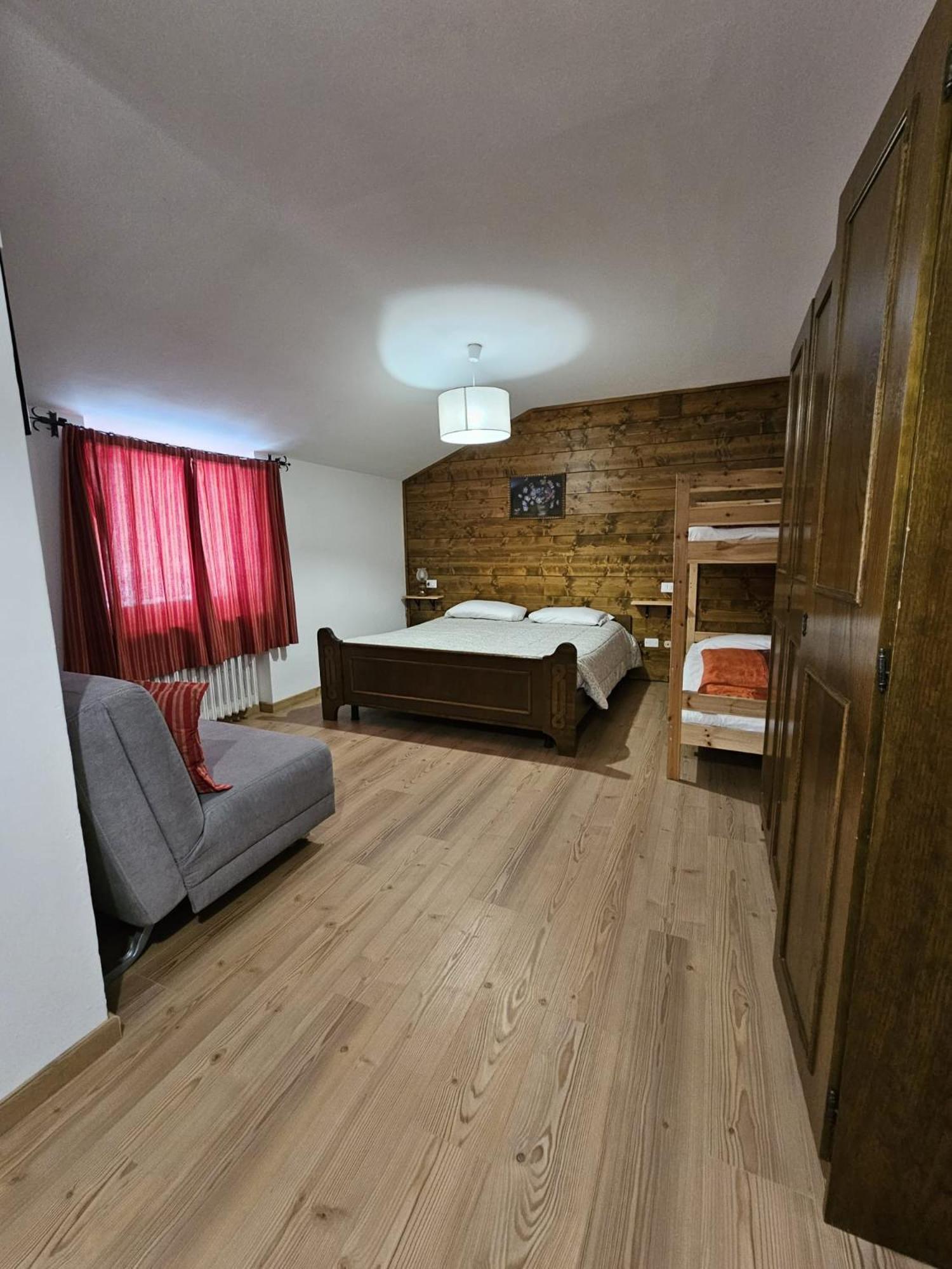 Hotel Miravalle Imer Bagian luar foto