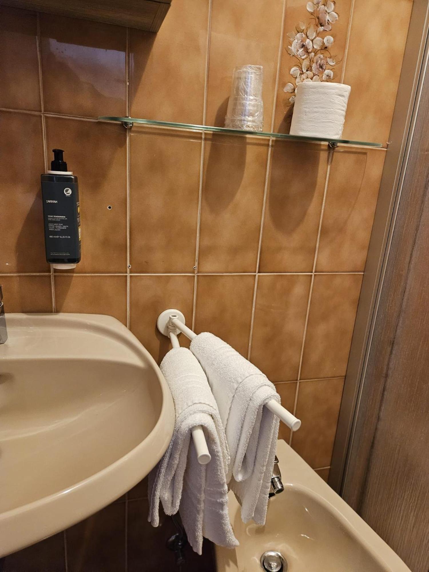 Hotel Miravalle Imer Bagian luar foto